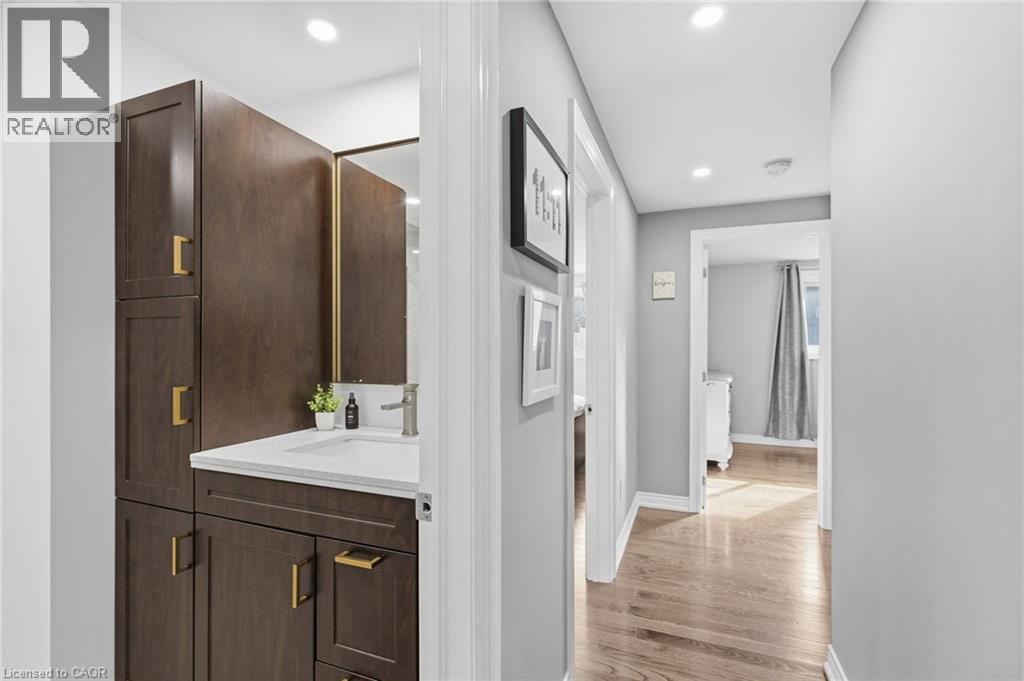 146 Lavina Crescent, Hamilton, Ontario L9C 6R8 - Photo 10 - 40785403