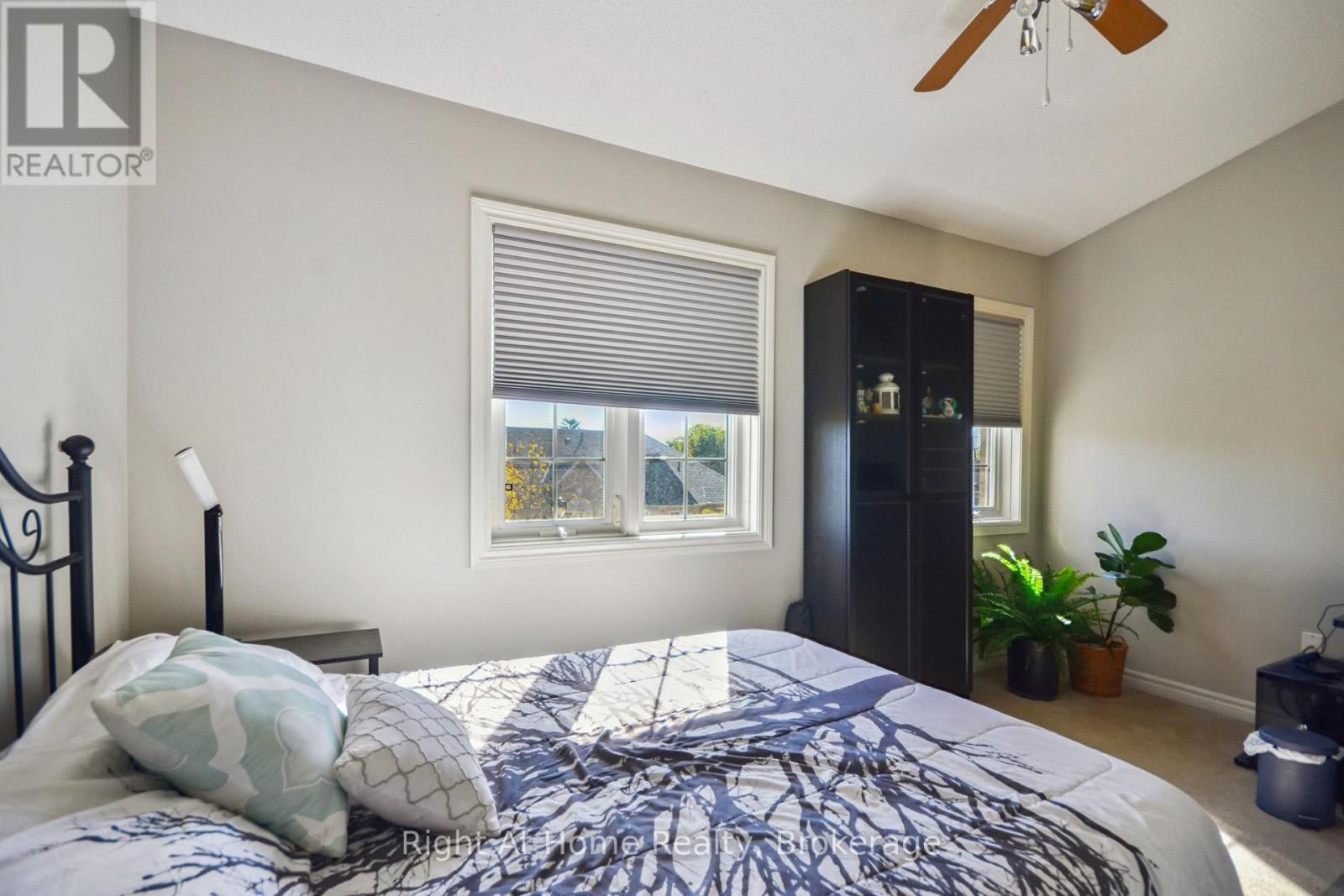 34 - 5080 Fairview Street, Burlington, Ontario L7L 7E9 - Photo 11 - W12468523