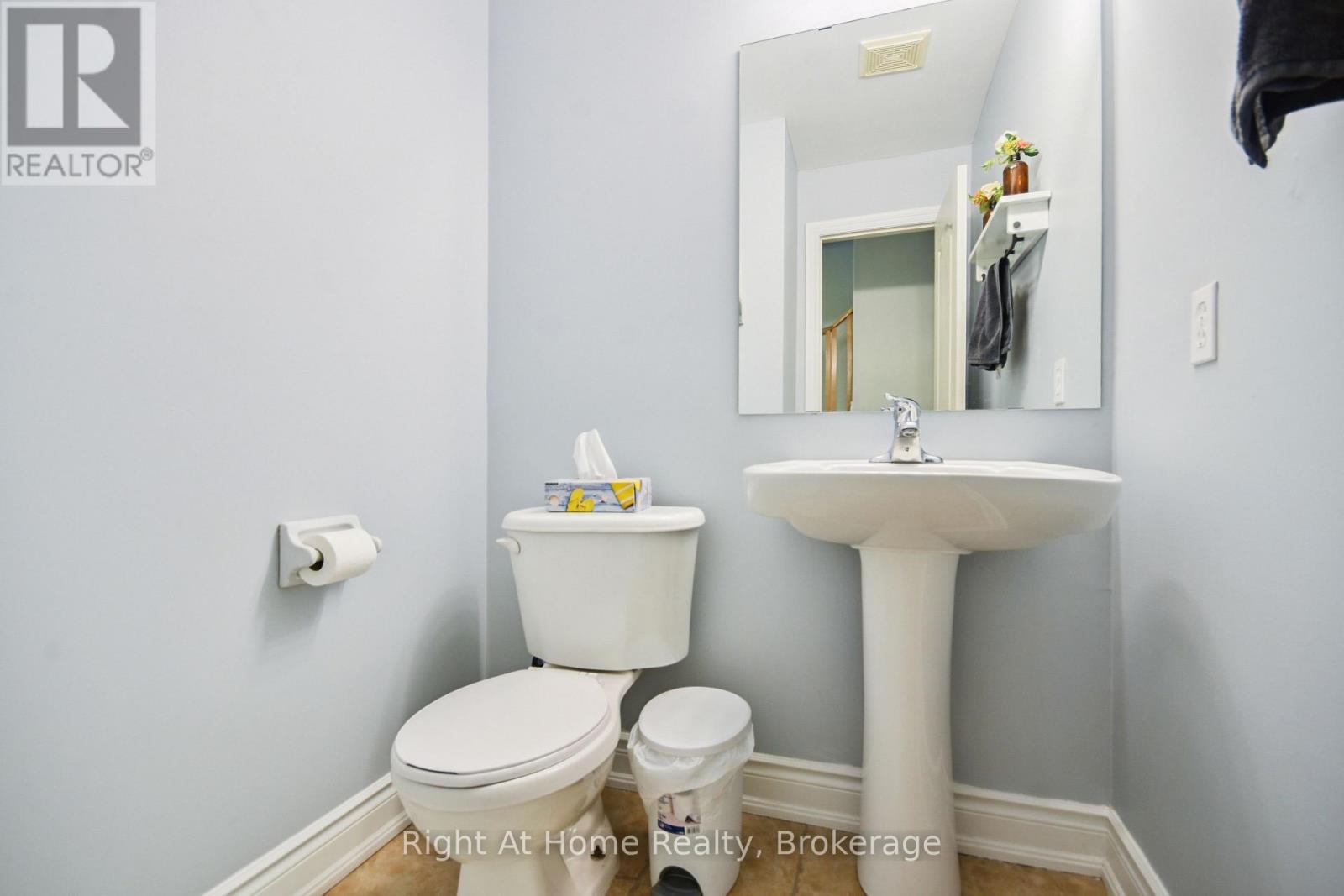 34 - 5080 Fairview Street, Burlington, Ontario L7L 7E9 - Photo 20 - W12468523