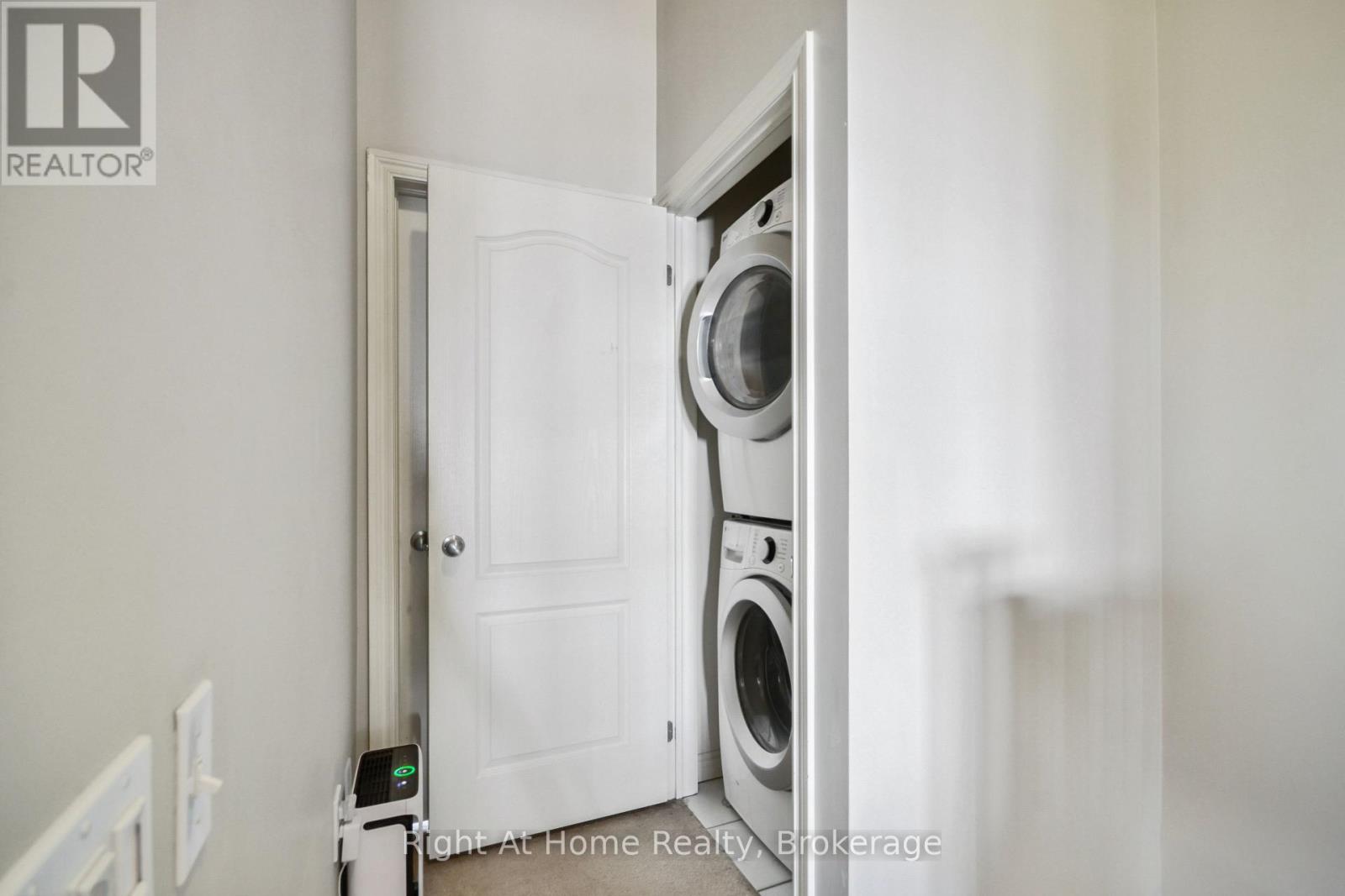 34 - 5080 Fairview Street, Burlington, Ontario L7L 7E9 - Photo 16 - W12468523