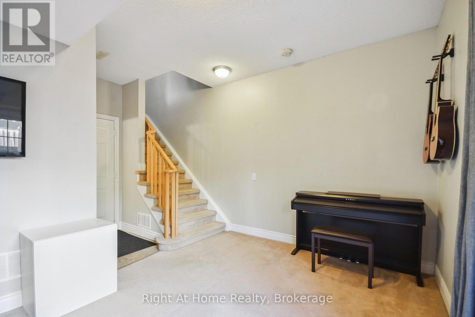 34 - 5080 Fairview Street, Burlington, Ontario L7L 7E9 - Photo 18 - W12468523