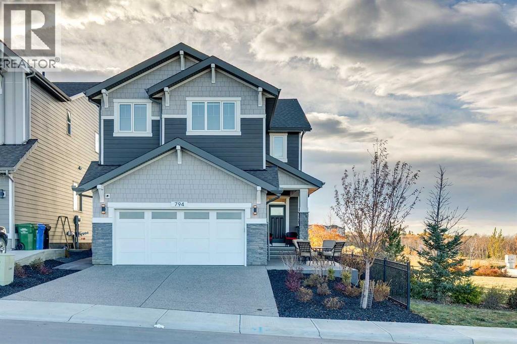 Property at 794 Bluerock Way SW image 2