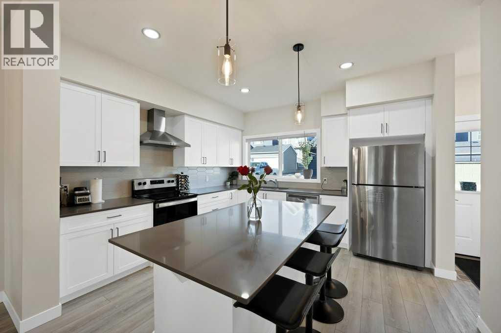 93 Edith Gate Nw, Calgary, Alberta  T3R 1Z3 - Photo 12 - A2269168