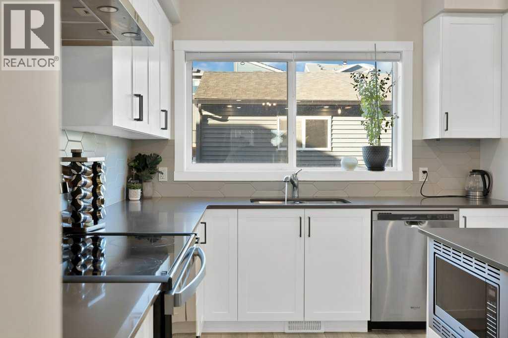 93 Edith Gate Nw, Calgary, Alberta  T3R 1Z3 - Photo 10 - A2269168