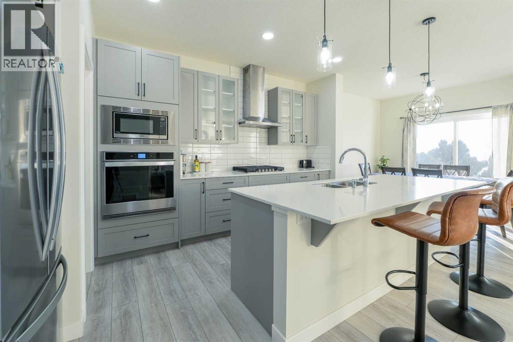 15 Midgrove Drive Sw, Airdrie, Alberta  T4B 5H1 - Photo 13 - A2269302