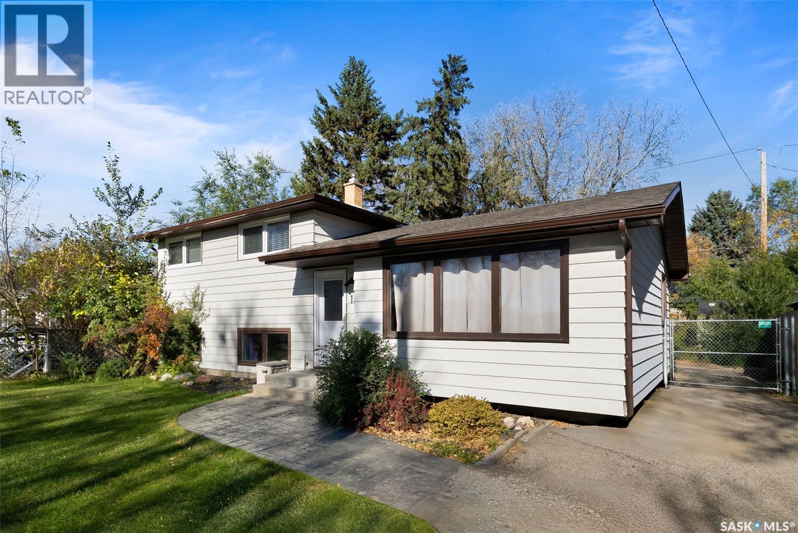 131 Daffodil CRESCENT, regina, Saskatchewan