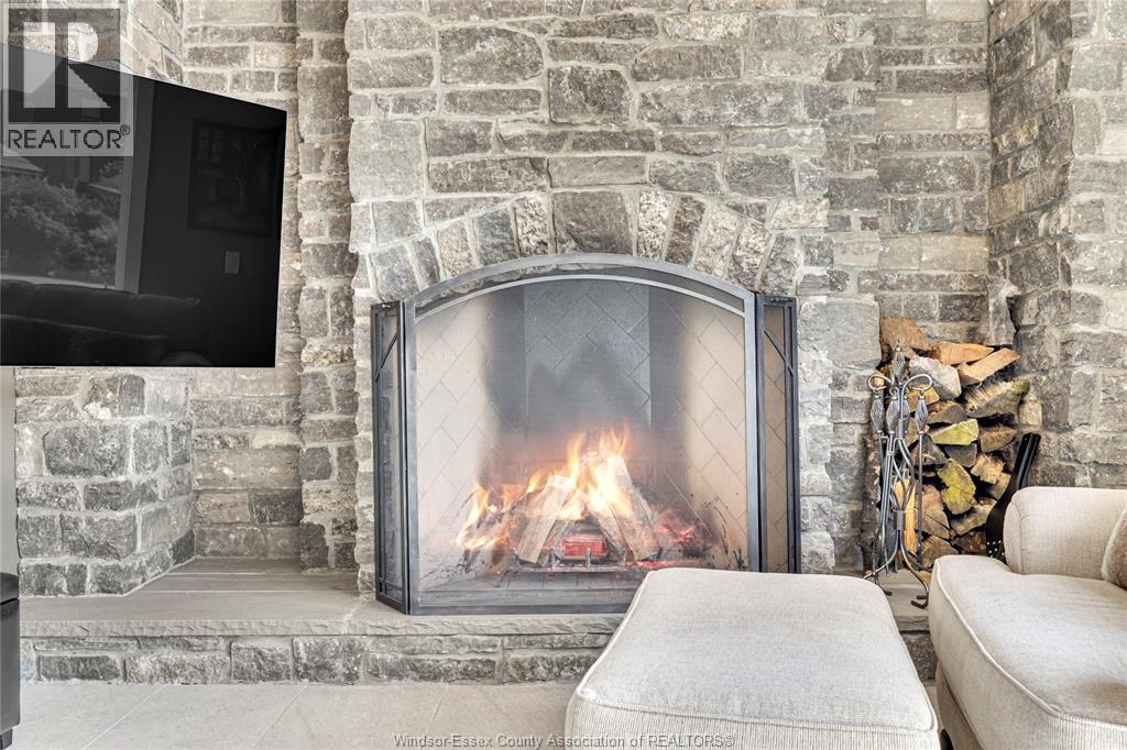 11245 Riverside Drive, Windsor, Ontario  N8P 1A5 - Photo 17 - 25028352