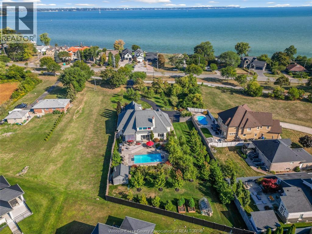 11245 Riverside Drive, Windsor, Ontario  N8P 1A5 - Photo 47 - 25028352