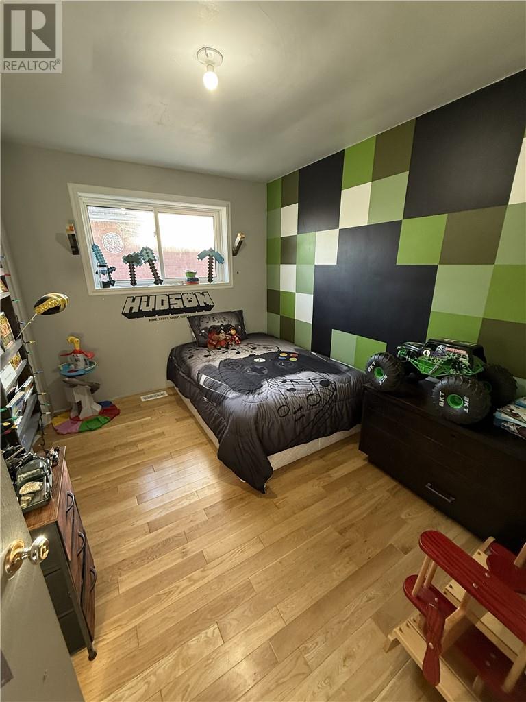 1274 Montrose Avenue, Sudbury, Ontario  P3A 3B8 - Photo 13 - 2125493