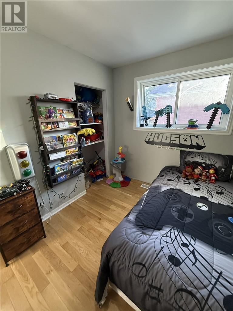 1274 Montrose Avenue, Sudbury, Ontario  P3A 3B8 - Photo 14 - 2125493