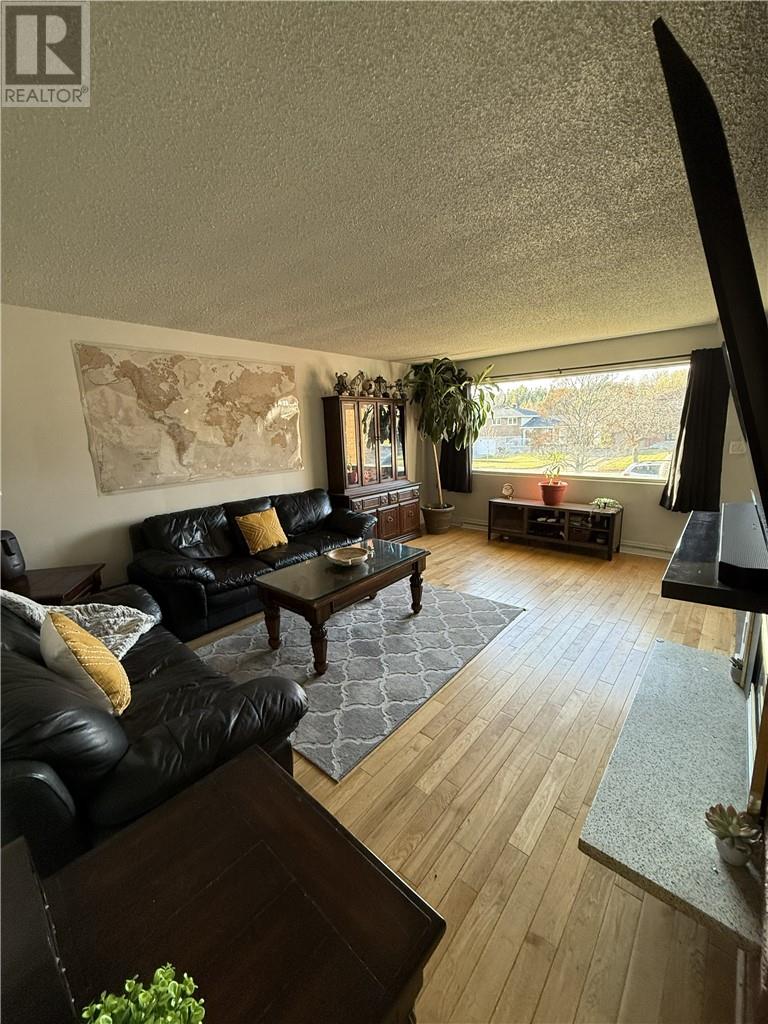 1274 Montrose Avenue, Sudbury, Ontario  P3A 3B8 - Photo 9 - 2125493