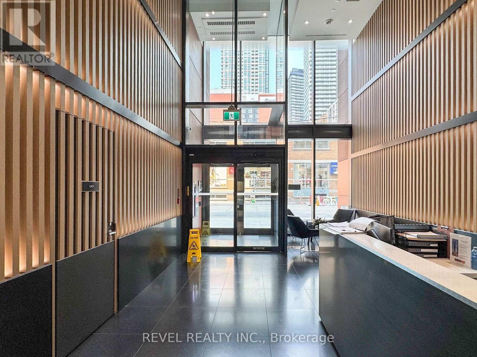 705 - 357 King Street W, Toronto, Ontario M5V 1K1 - Photo 3 - C12522714