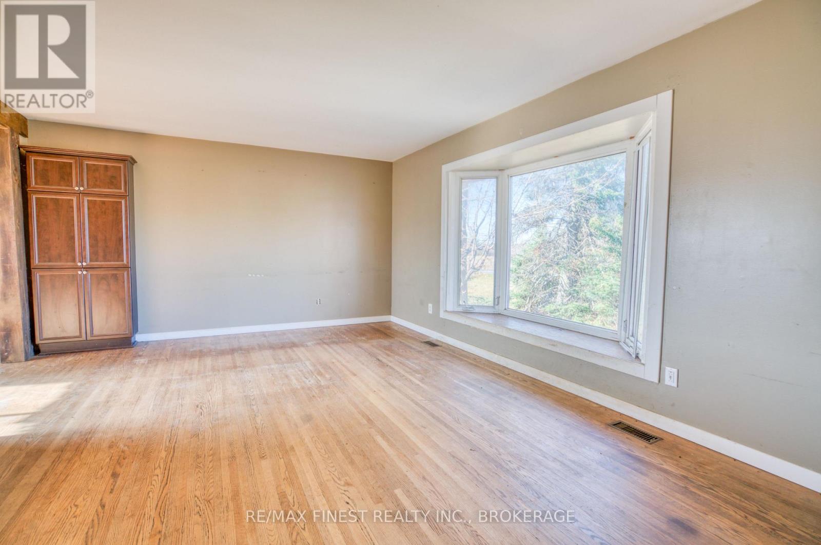 1725 Wagarville Road, Frontenac, Ontario K0H 2K0 - Photo 14 - X12522696