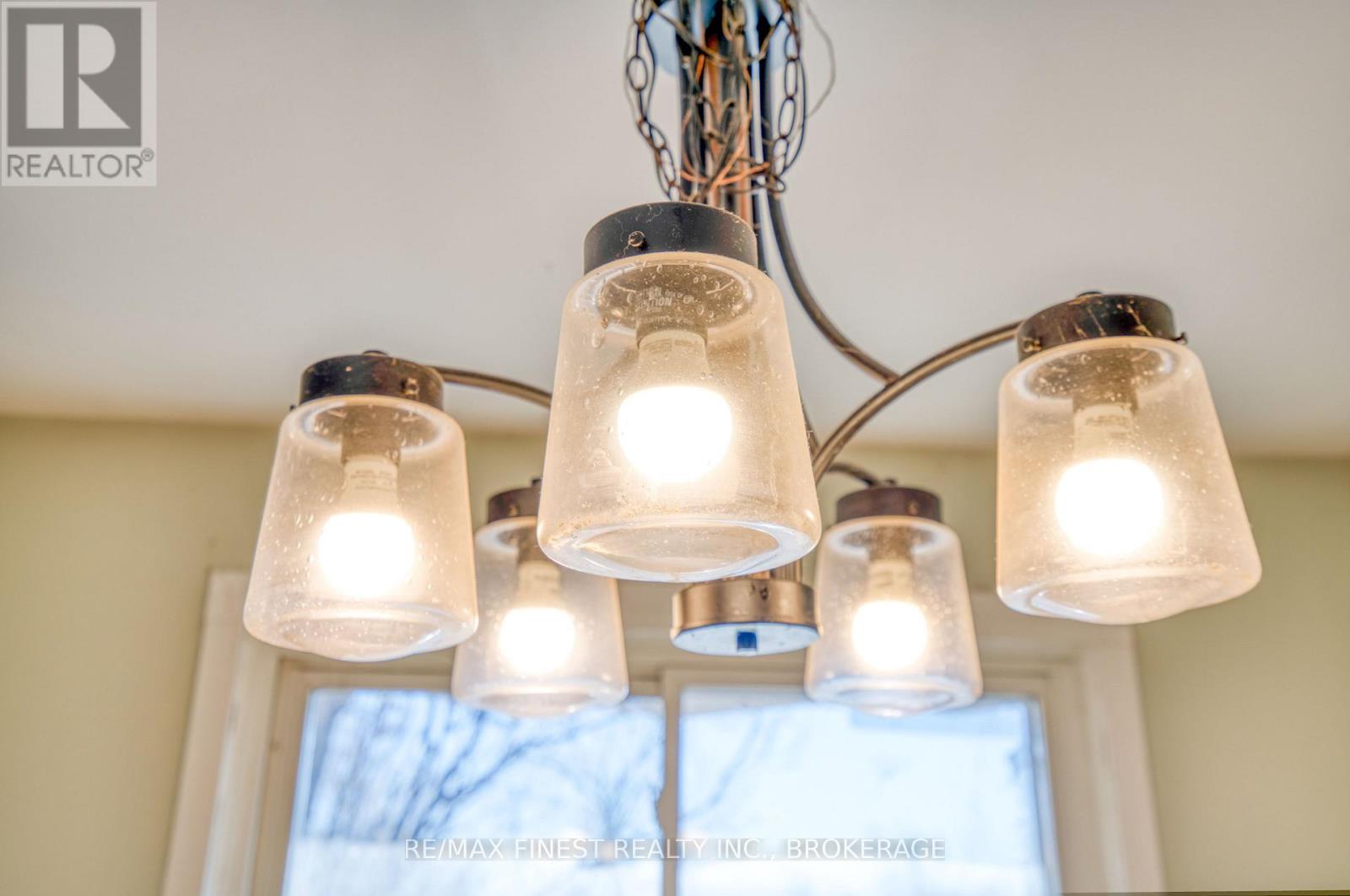 1725 Wagarville Road, Frontenac, Ontario K0H 2K0 - Photo 17 - X12522696