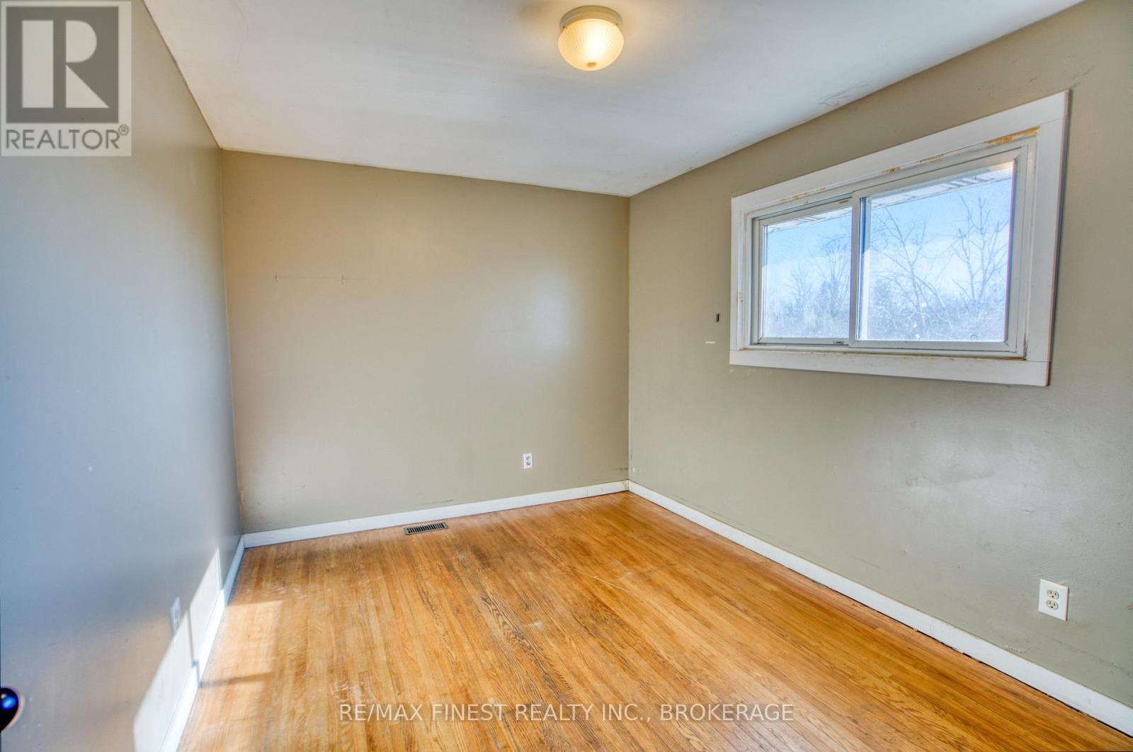 1725 Wagarville Road, Frontenac, Ontario K0H 2K0 - Photo 25 - X12522696