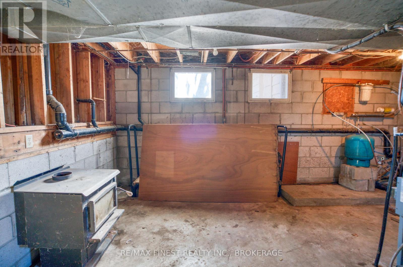 1725 Wagarville Road, Frontenac, Ontario K0H 2K0 - Photo 31 - X12522696