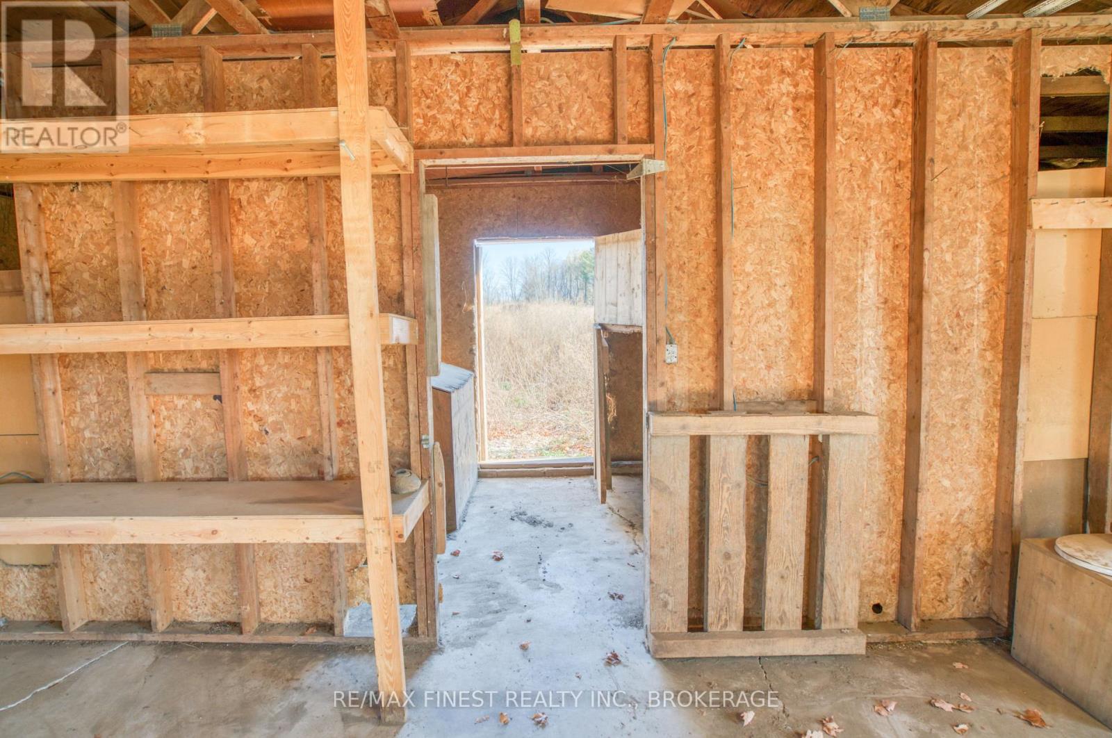 1725 Wagarville Road, Frontenac, Ontario K0H 2K0 - Photo 36 - X12522696