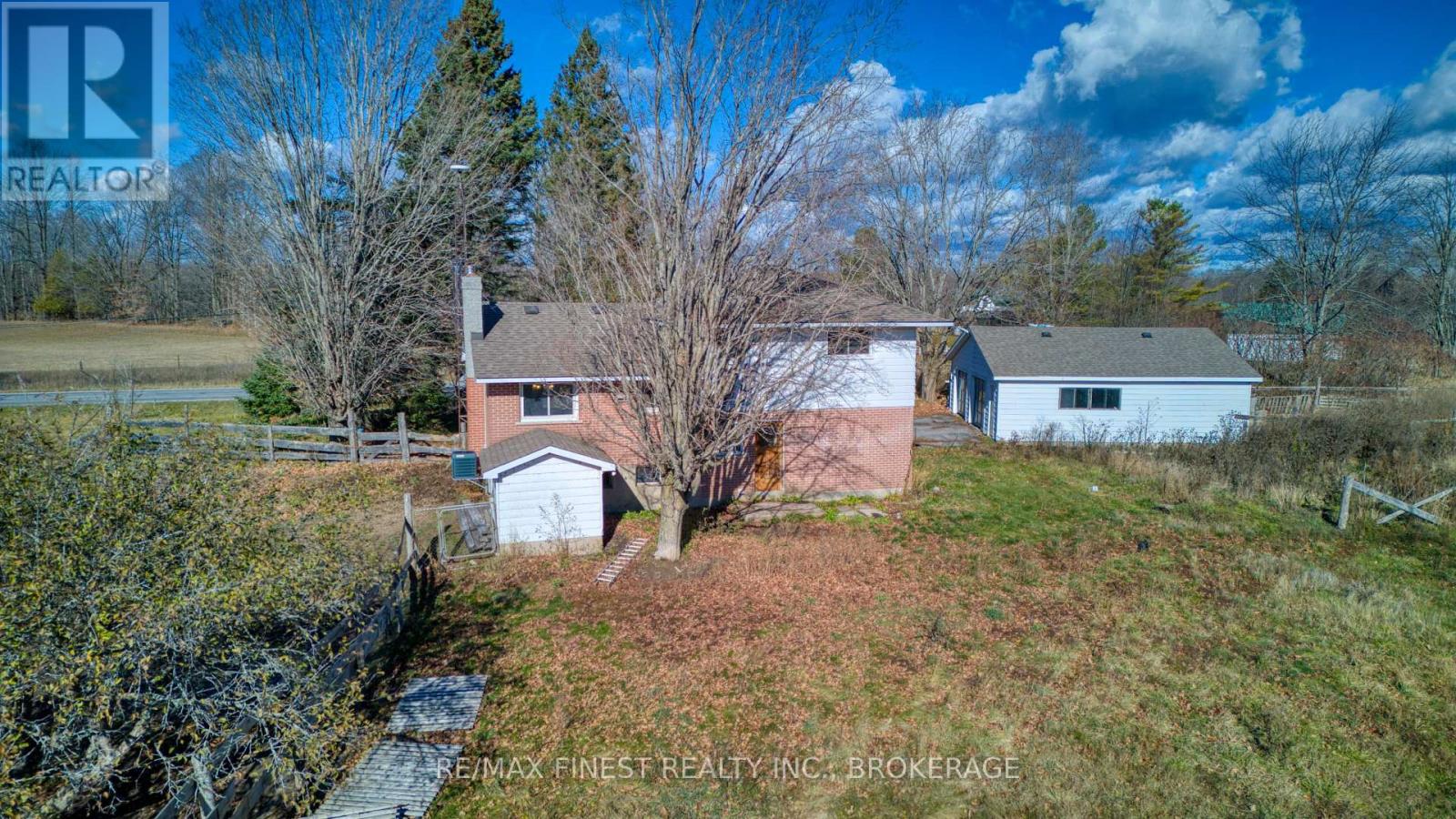 1725 Wagarville Road, Frontenac, Ontario K0H 2K0 - Photo 42 - X12522696