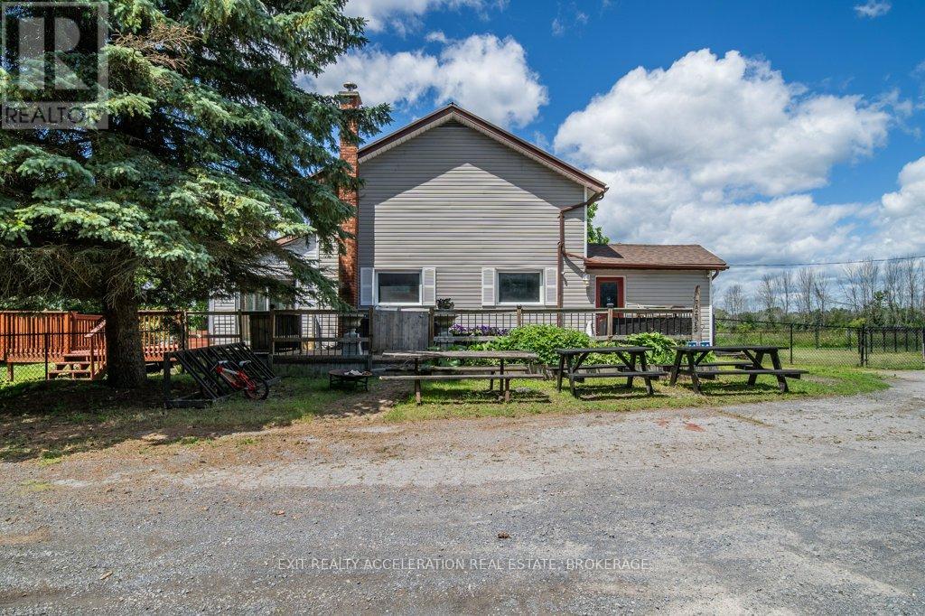 8061 County Rd 2, Greater Napanee, Ontario  K0K 2W0 - Photo 4 - X12522724