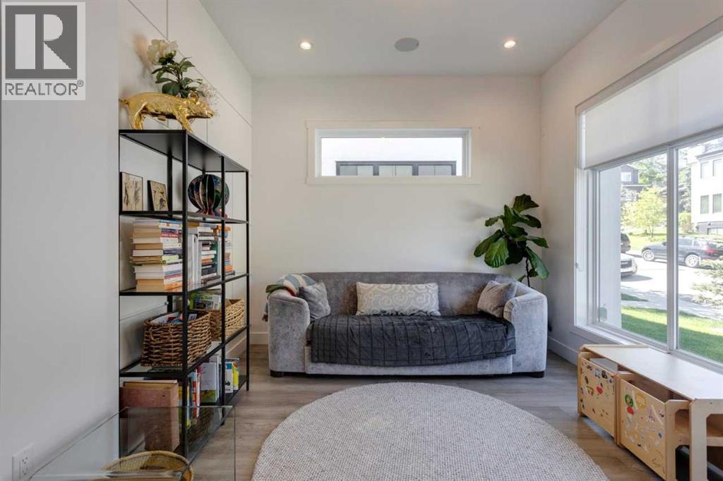 1831 30 Avenue Sw, Calgary, Alberta  T2T 1P8 - Photo 3 - A2259496