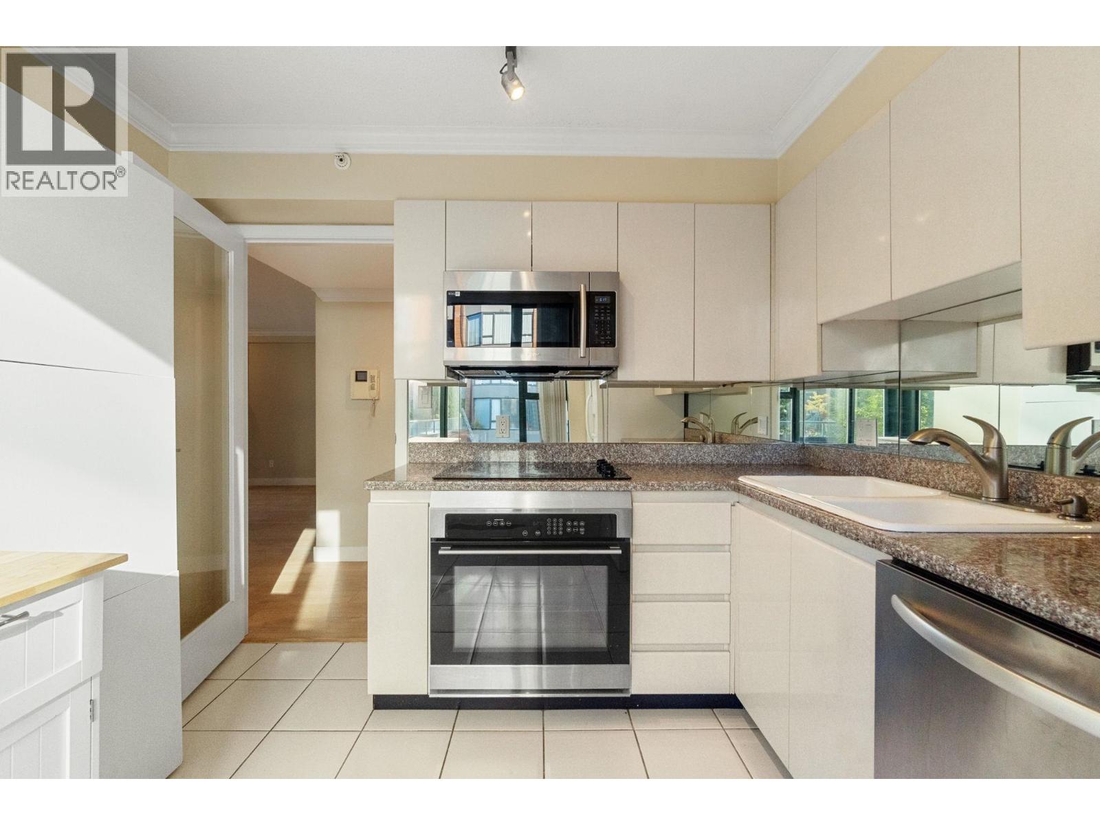 402 1818 Robson Street, Vancouver, British Columbia V6G 1E3 - Photo 12 - R3064809