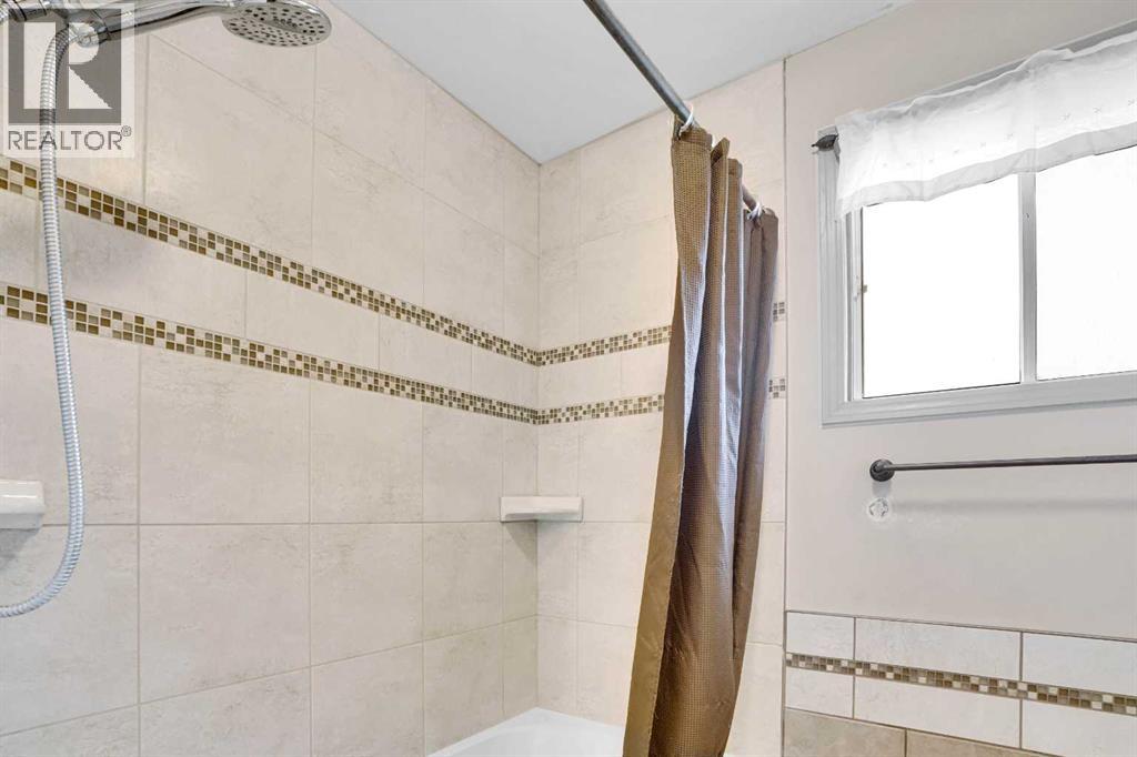 63 Knight Place, Crossfield, Alberta  t0m 0s0 - Photo 33 - A2257238