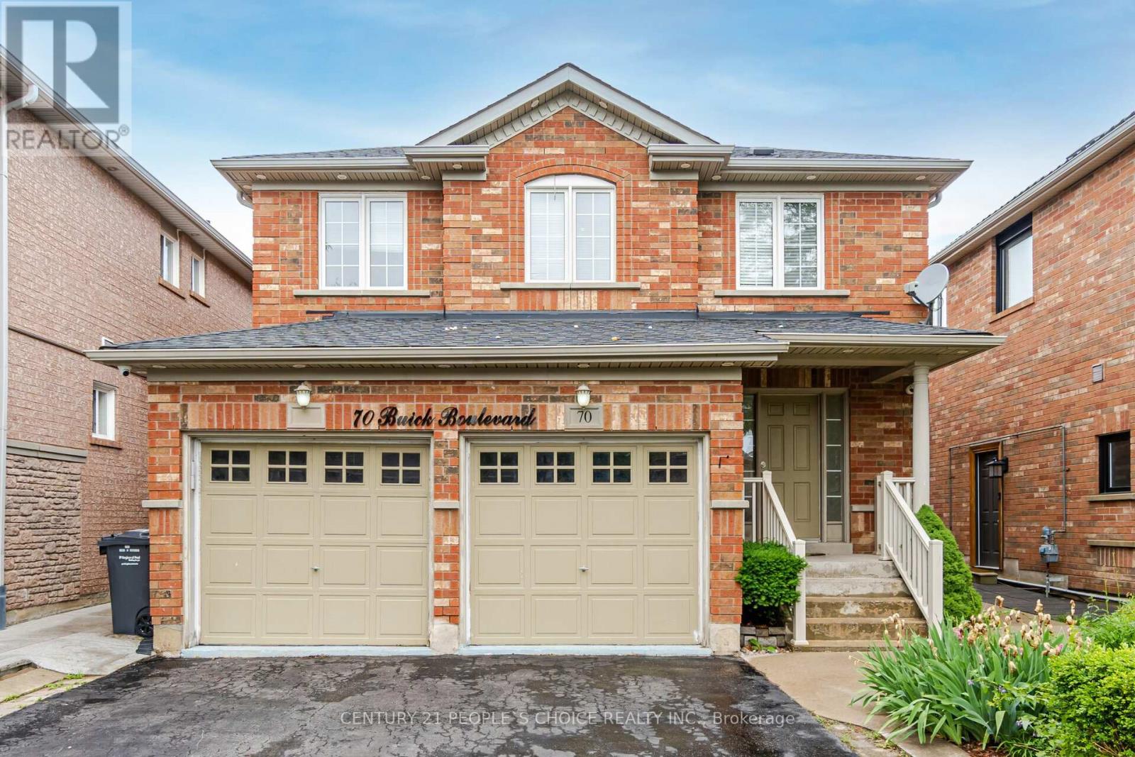 70 BUICK BOULEVARD, Brampton, Ontario