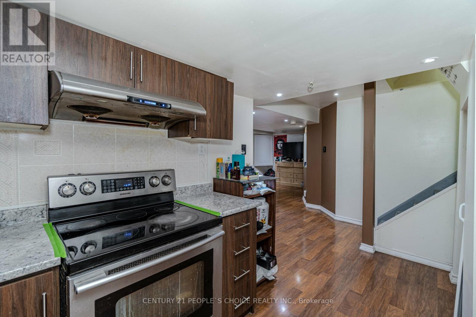 70 Buick Boulevard, Brampton, Ontario L7A 3X7 - Photo 39 - W12518428