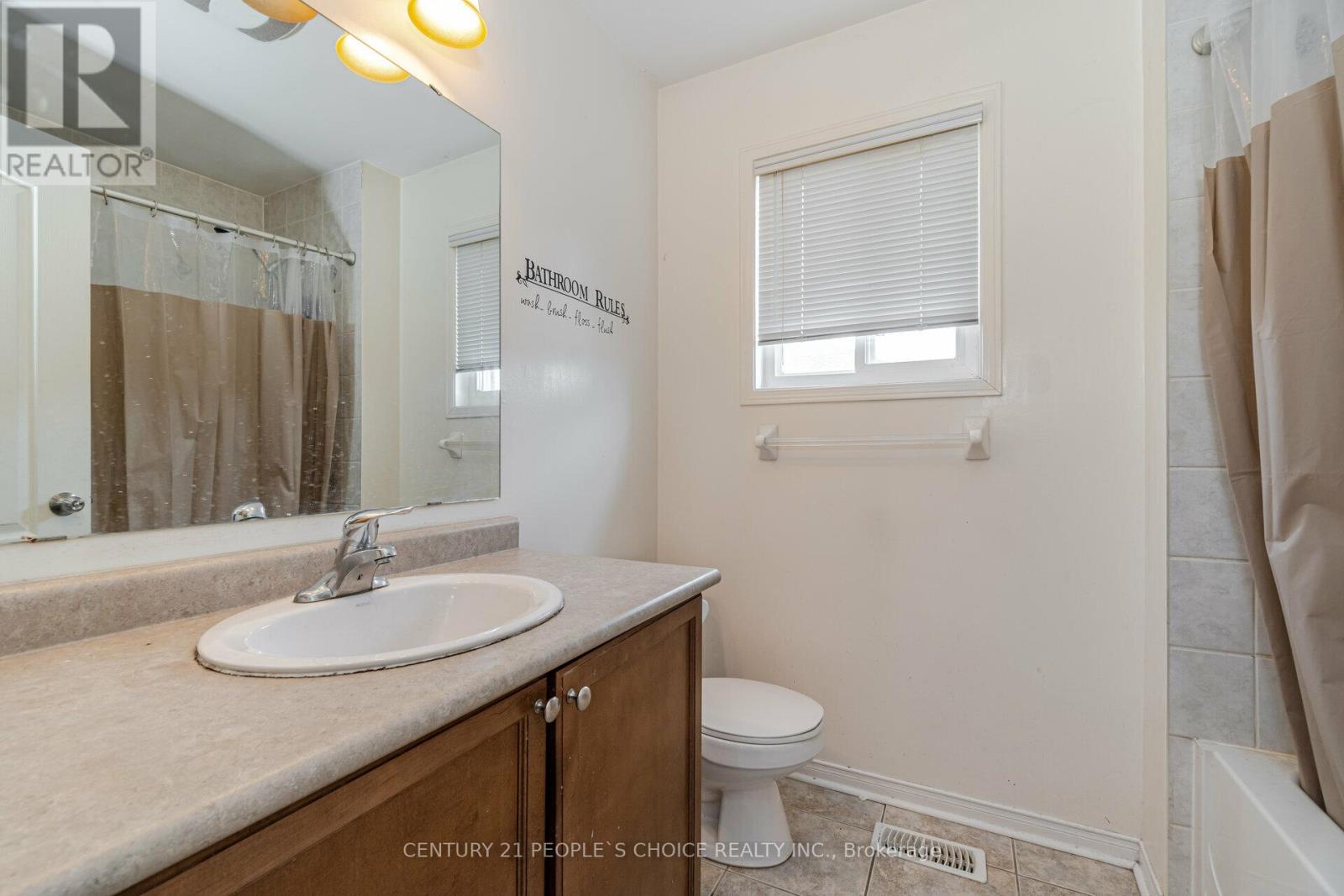 70 Buick Boulevard, Brampton, Ontario L7A 3X7 - Photo 32 - W12518428