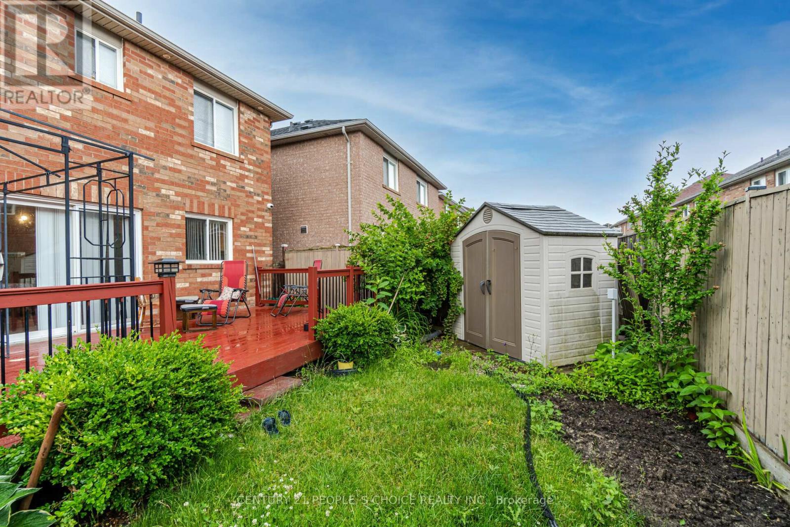 70 Buick Boulevard, Brampton, Ontario L7A 3X7 - Photo 47 - W12518428