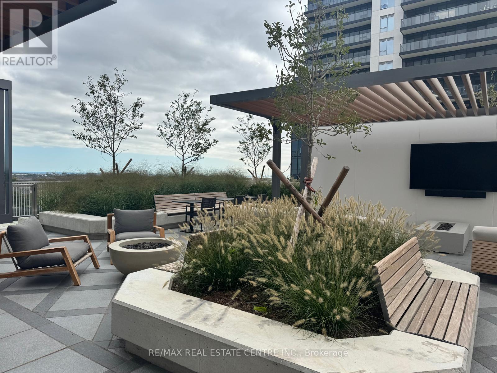 619 - 3240 William Coltson Avenue, Oakville, Ontario  L6H 8C8 - Photo 40 - W12522240