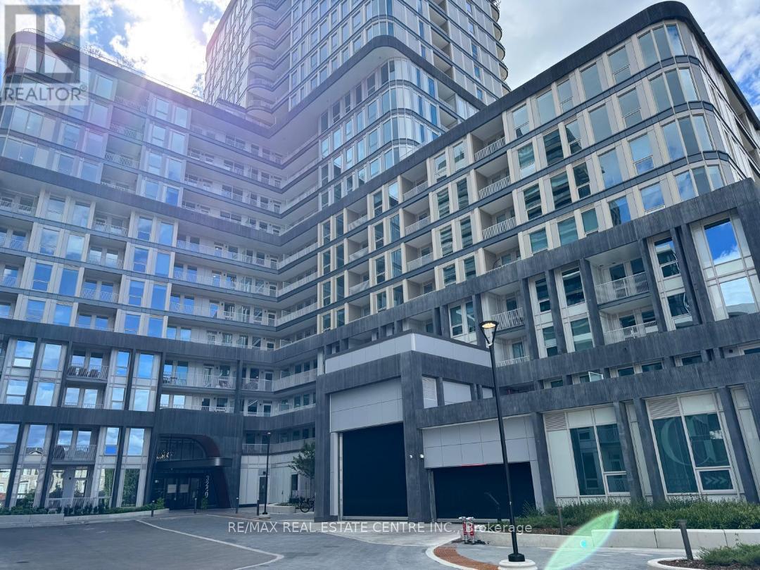 619 - 3240 William Coltson Avenue, Oakville, Ontario  L6H 8C8 - Photo 2 - W12522240