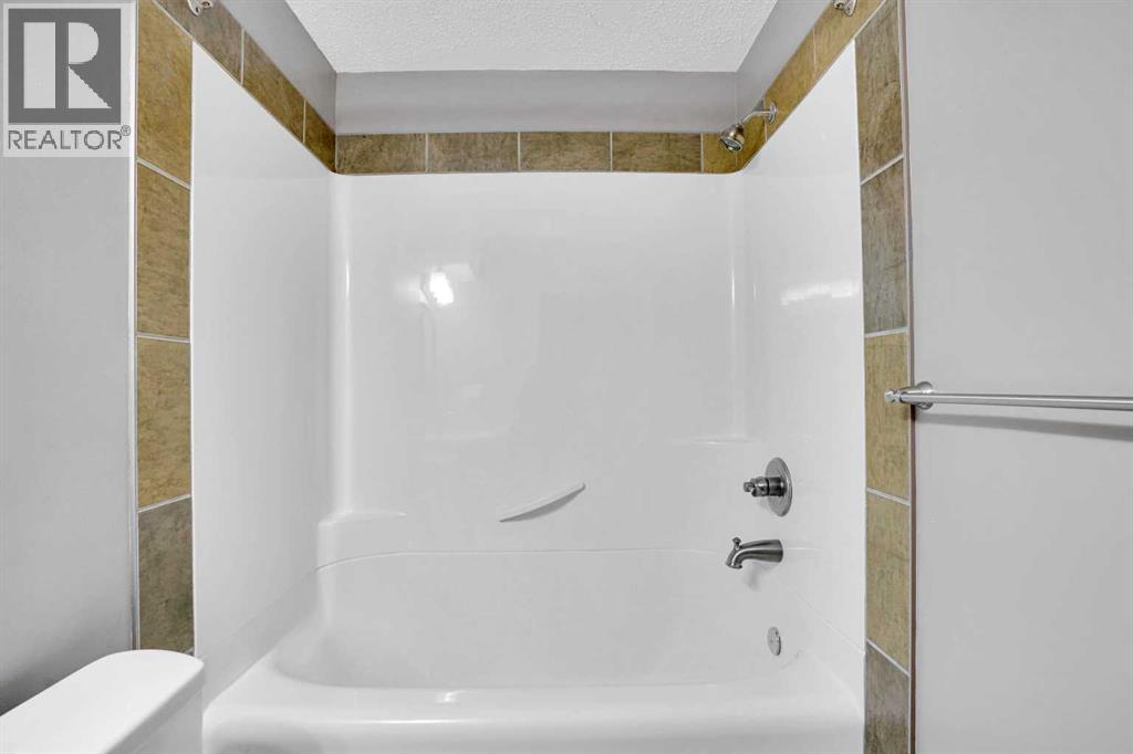 208 Sagewood Landing Sw, Airdrie, Alberta  t4b 3n5 - Photo 44 - A2269299