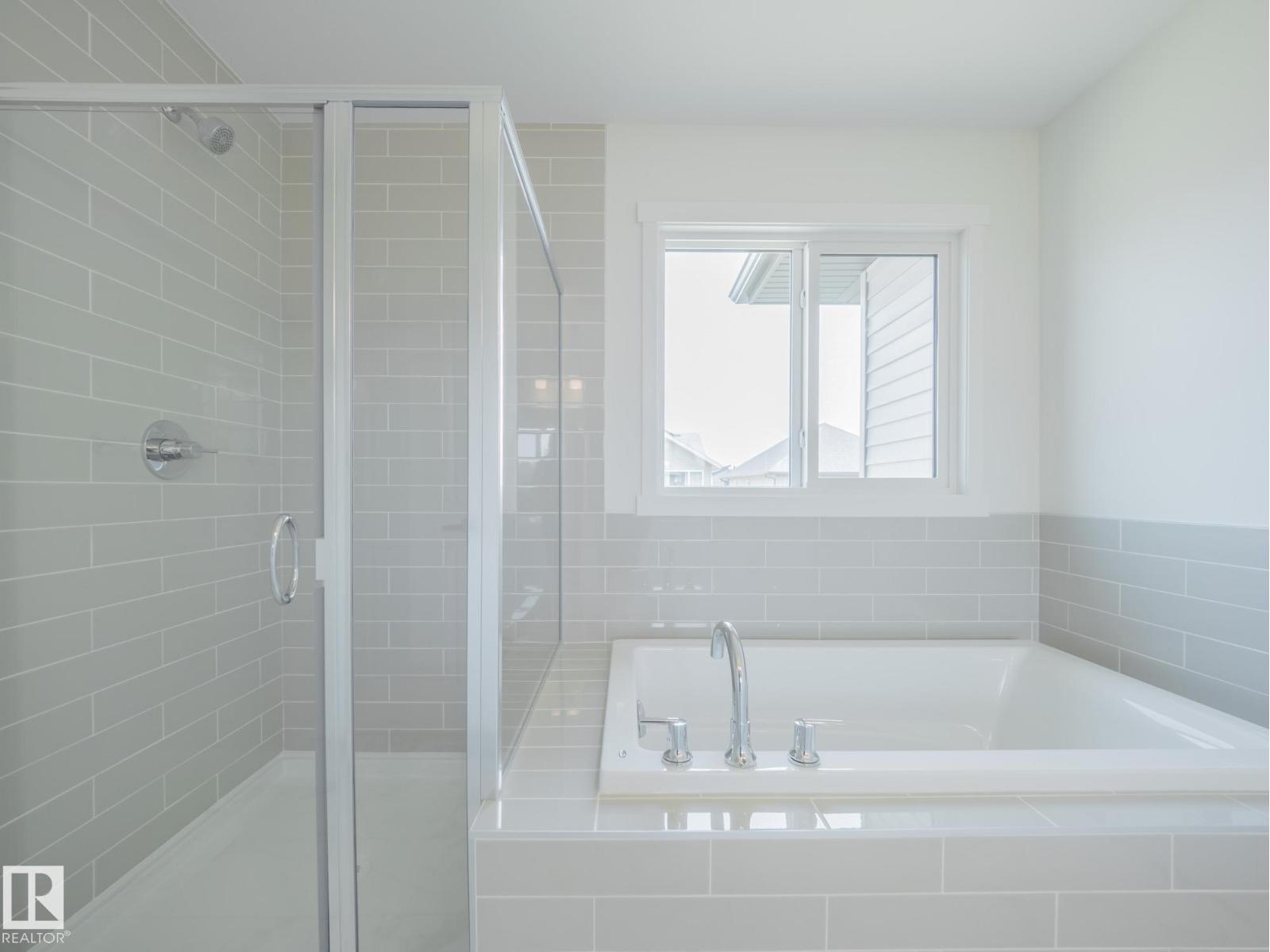 8716 224 St Nw, Edmonton, Alberta  T5T 7Y5 - Photo 30 - E4465100