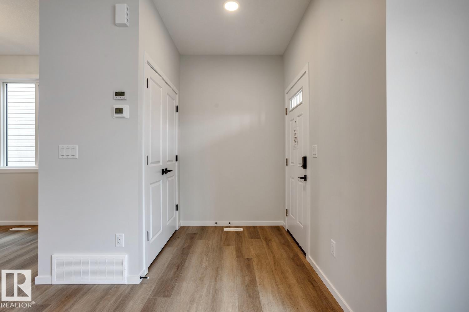 10 Hunter Pl, Spruce Grove, Alberta  T7X 3W3 - Photo 2 - E4465101