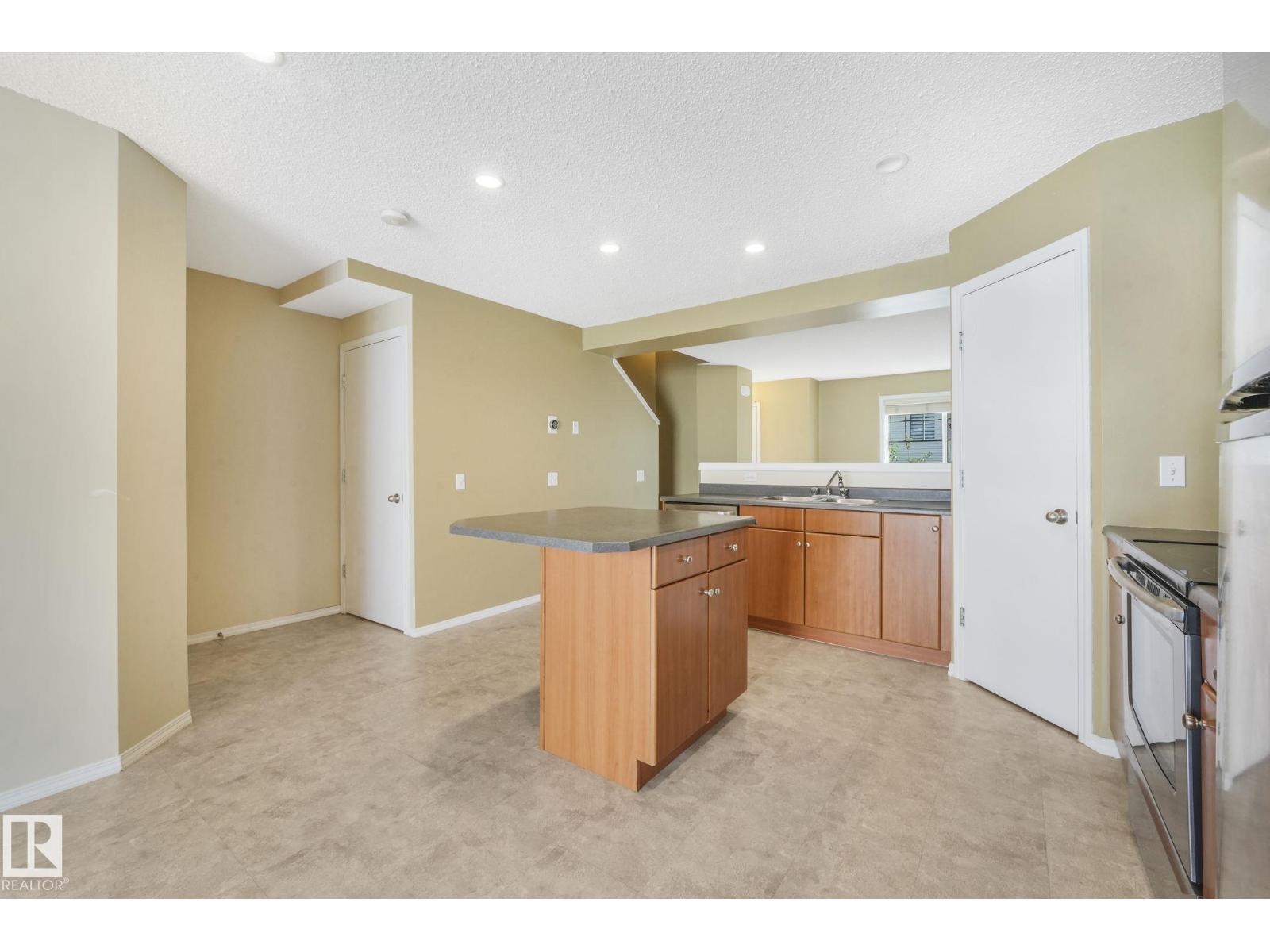 #28 8304 11 Av Sw, Edmonton, Alberta  T6X 1J8 - Photo 13 - E4465102