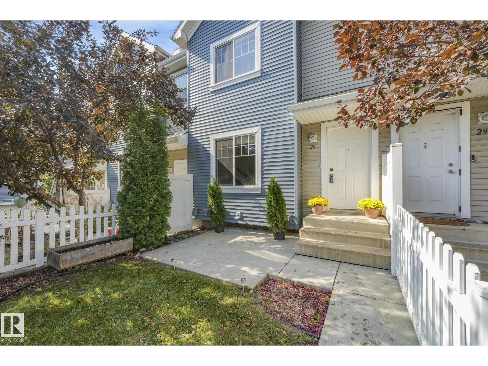 #28 8304 11 Av Sw, Edmonton, Alberta  T6X 1J8 - Photo 2 - E4465102