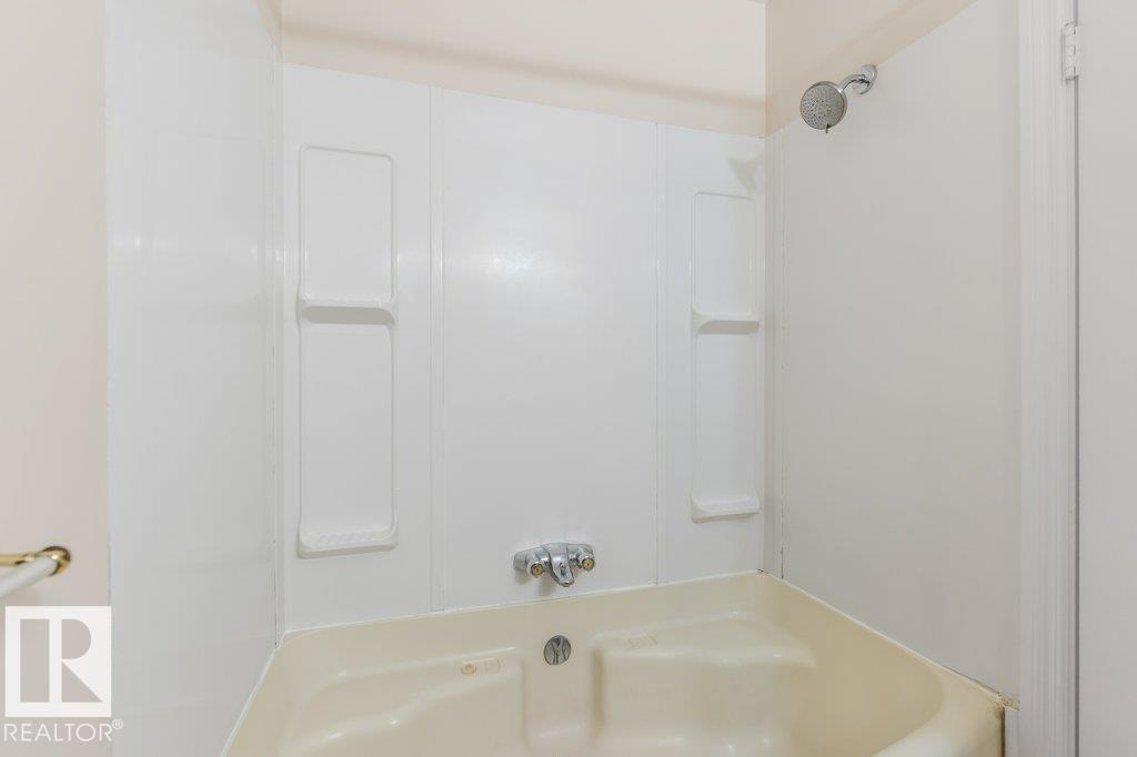 7 Grandin Woods Est, St. Albert, Alberta  T8N 2Y4 - Photo 25 - E4465103