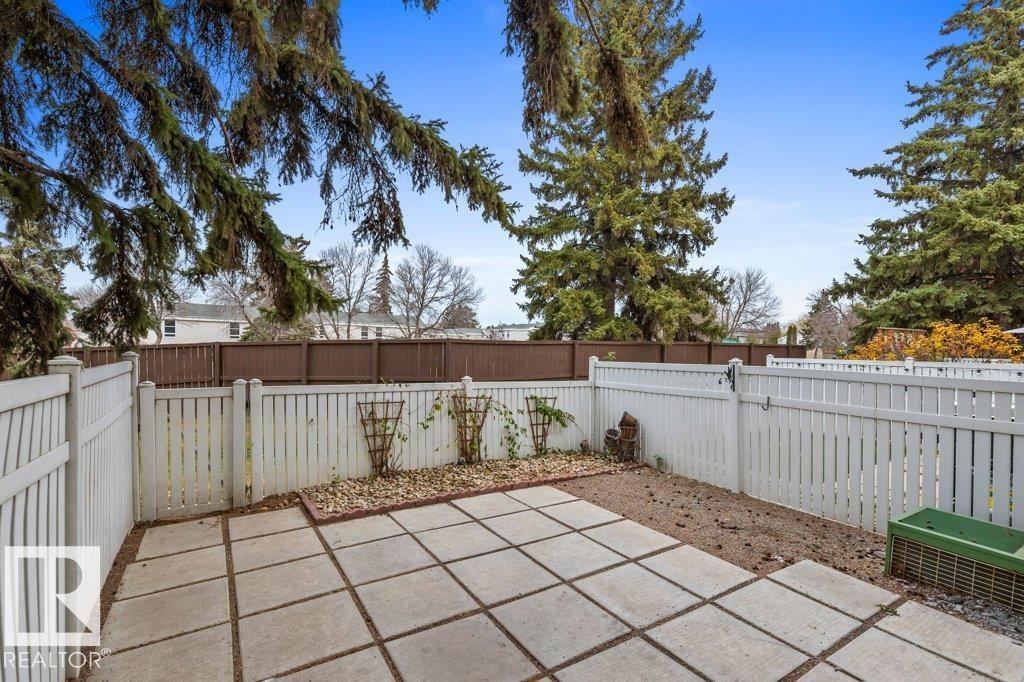 7 Grandin Woods Est, St. Albert, Alberta  T8N 2Y4 - Photo 32 - E4465103