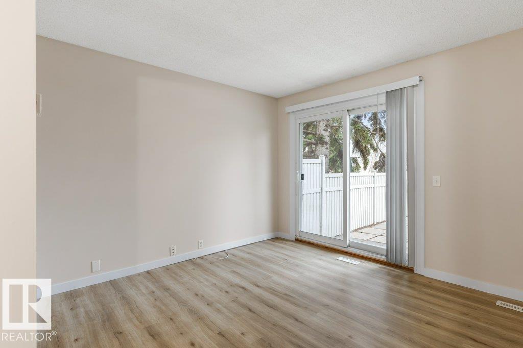 7 Grandin Woods Est, St. Albert, Alberta  T8N 2Y4 - Photo 7 - E4465103