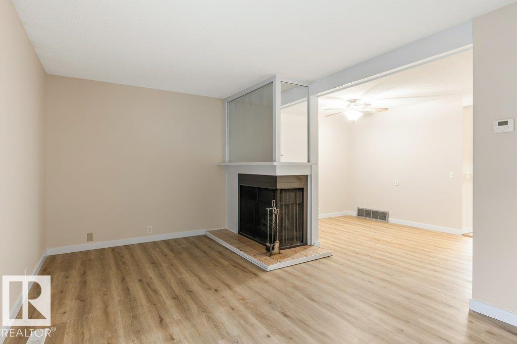 7 Grandin Woods Est, St. Albert, Alberta  T8N 2Y4 - Photo 9 - E4465103