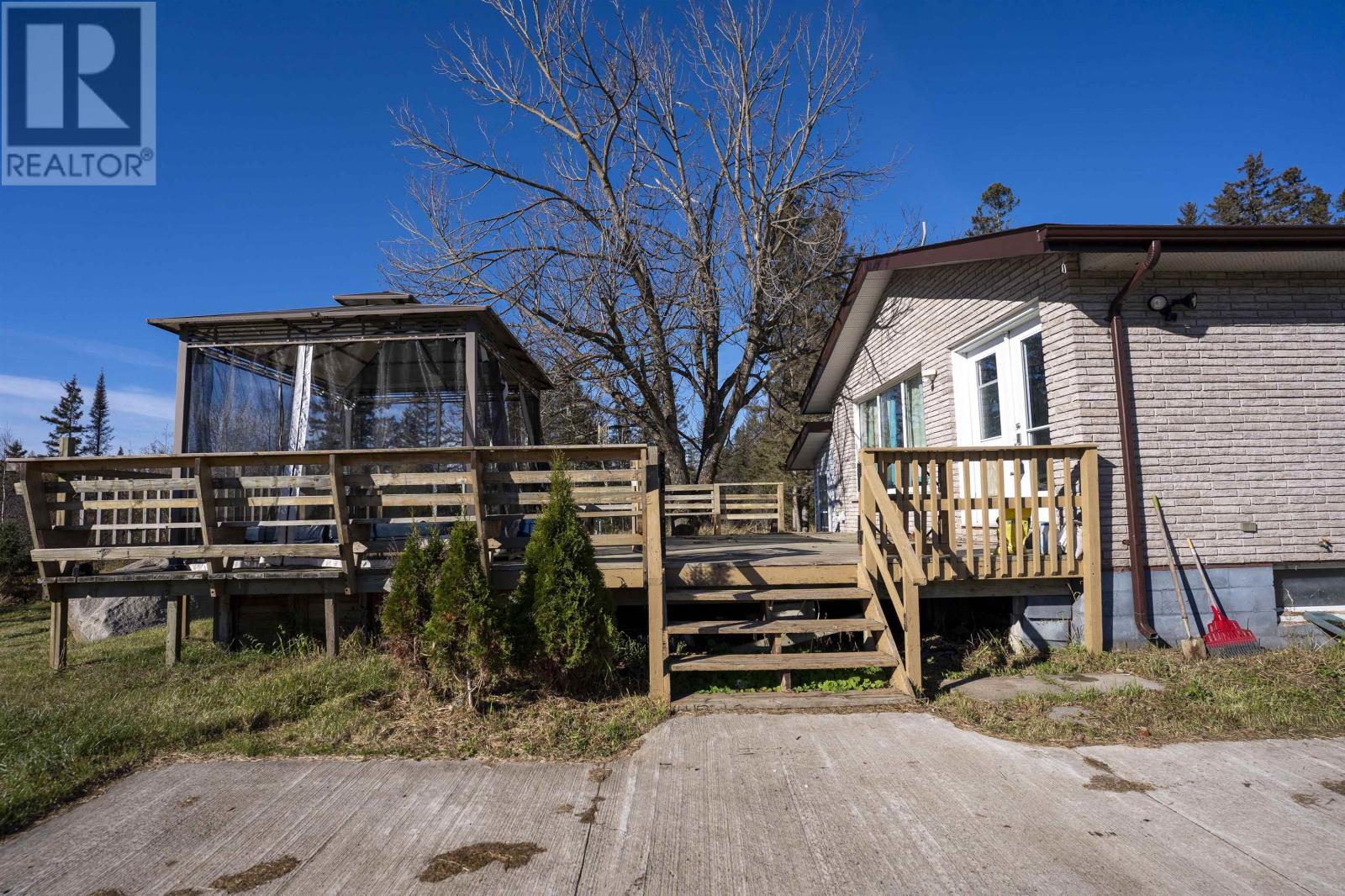 3633 Dawson Rd, Thunder Bay, Ontario  P7G 2G6 - Photo 30 - TB253369