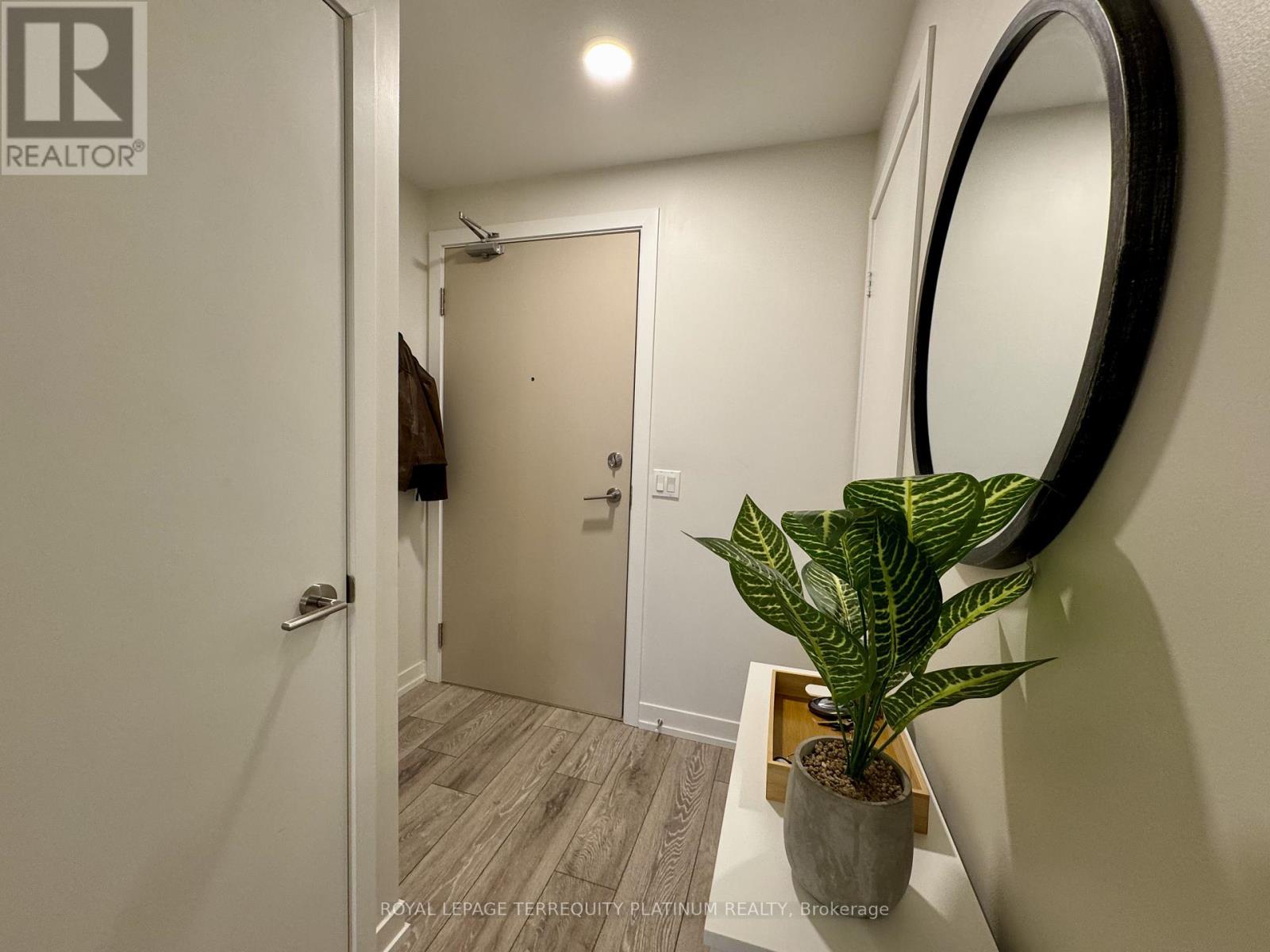 605 - 2020 Bathurst Street, Toronto, Ontario  M5P 0A6 - Photo 3 - C12522418