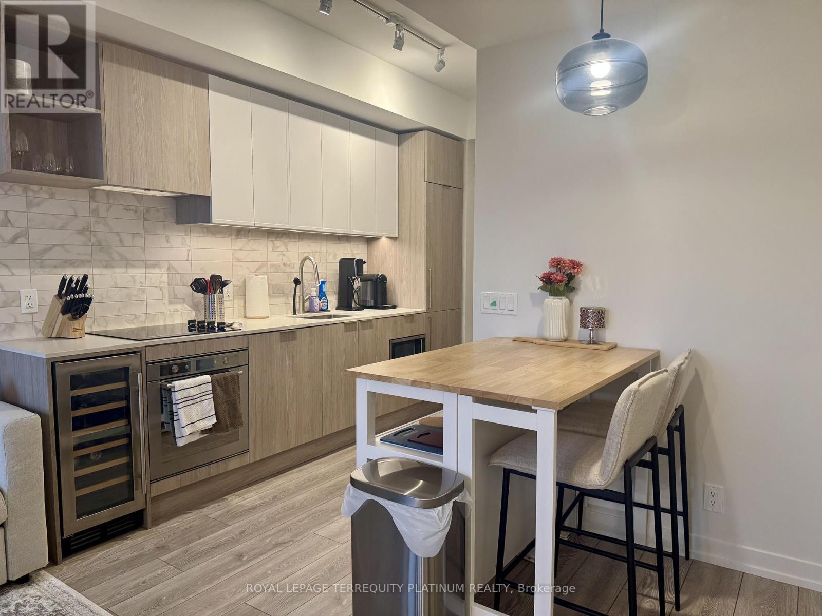 605 - 2020 Bathurst Street, Toronto, Ontario  M5P 0A6 - Photo 7 - C12522418