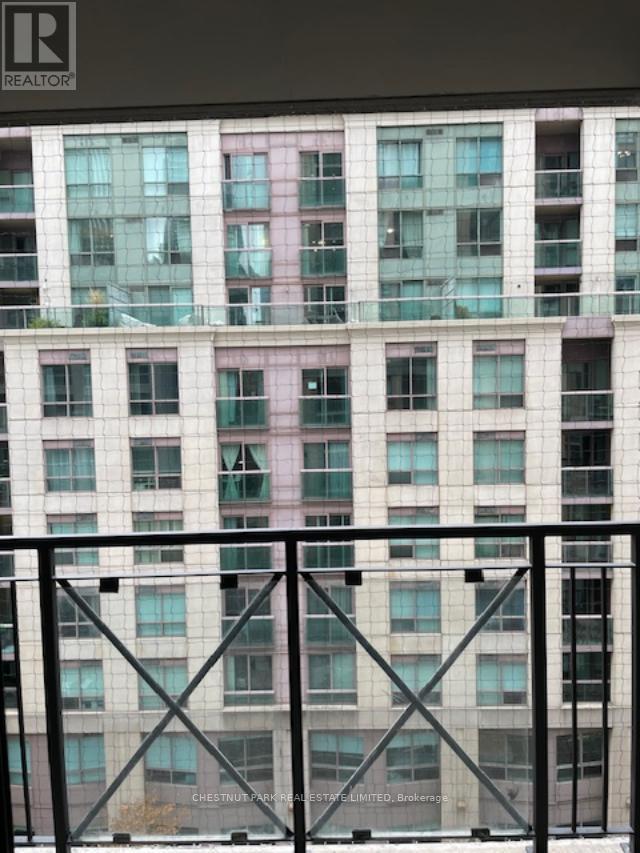 705 - 140 Simcoe Street, Toronto, Ontario  M5H 4E9 - Photo 20 - C12522456