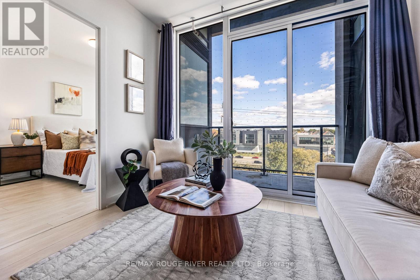 402 - 5 Defries Street, Toronto, Ontario  M5A 0W7 - Photo 13 - C12522492