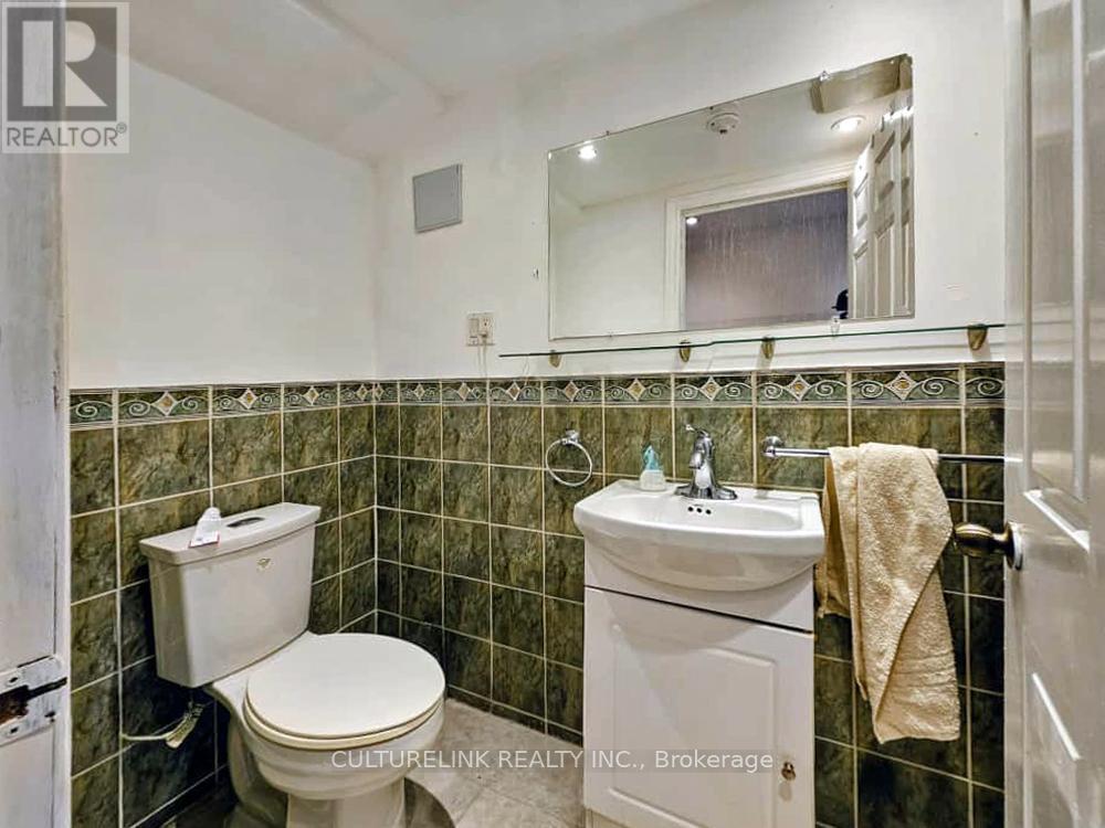 52 Palmerston Avenue, Toronto, Ontario M6J 2J1 - Photo 28 - C12522508