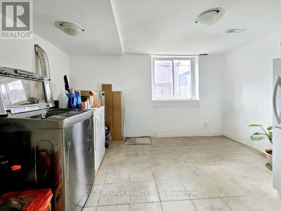 52 Palmerston Avenue, Toronto, Ontario M6J 2J1 - Photo 30 - C12522508