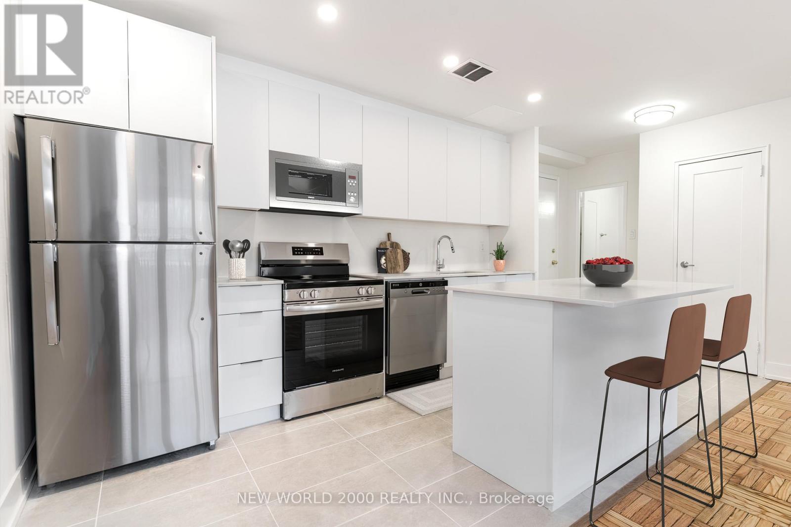 303 - 49 GLEN ELM AVENUE, Toronto, Ontario