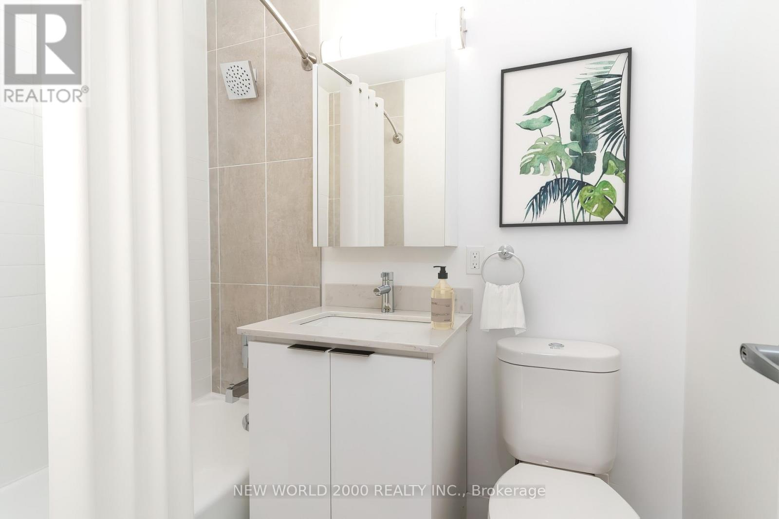 210 - 49 Glen Elm Avenue, Toronto, Ontario M4T 1V2 - Photo 9 - C12522588